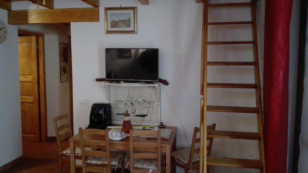 Agriturismo Collelungo Di Maremma Diaccialone Bagian luar foto